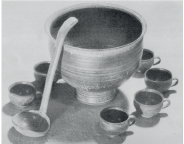 Gwyn Hanssen (Pigott), stoneware punch set London, circa 1962; photo credit: Pottery Quarterly Vol 7 No 28; edited Murray Fieldhouse